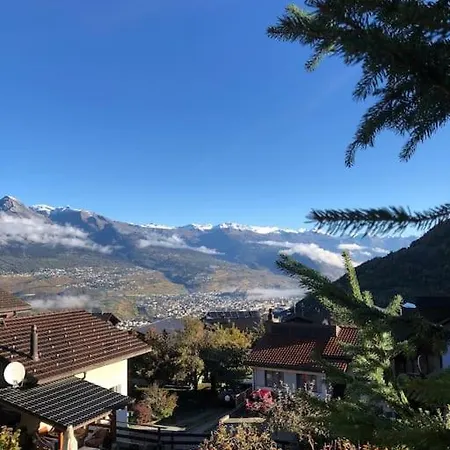 La Grande Majorie De Apartment